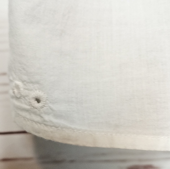 Converse One Star White Sleeveless Ruffle Top - Picture 6 of 11